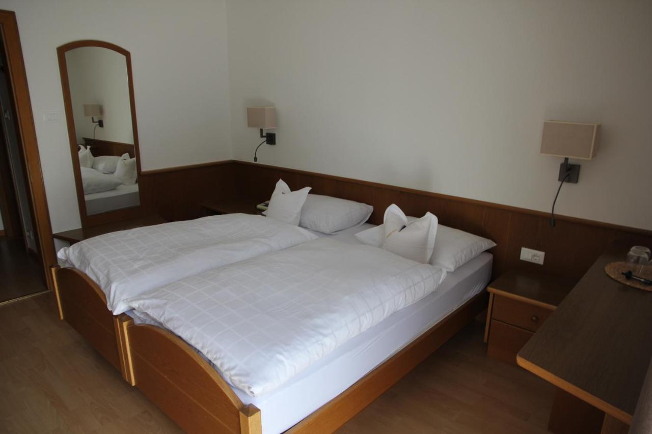 Garni Hotel Max Santa Cristina Val Gardena エクステリア 写真