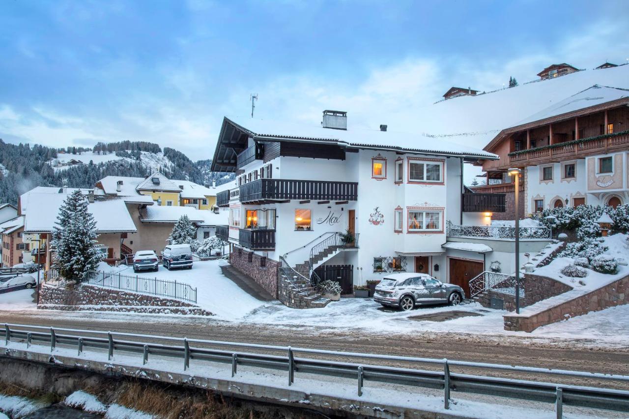 Garni Hotel Max Santa Cristina Val Gardena エクステリア 写真